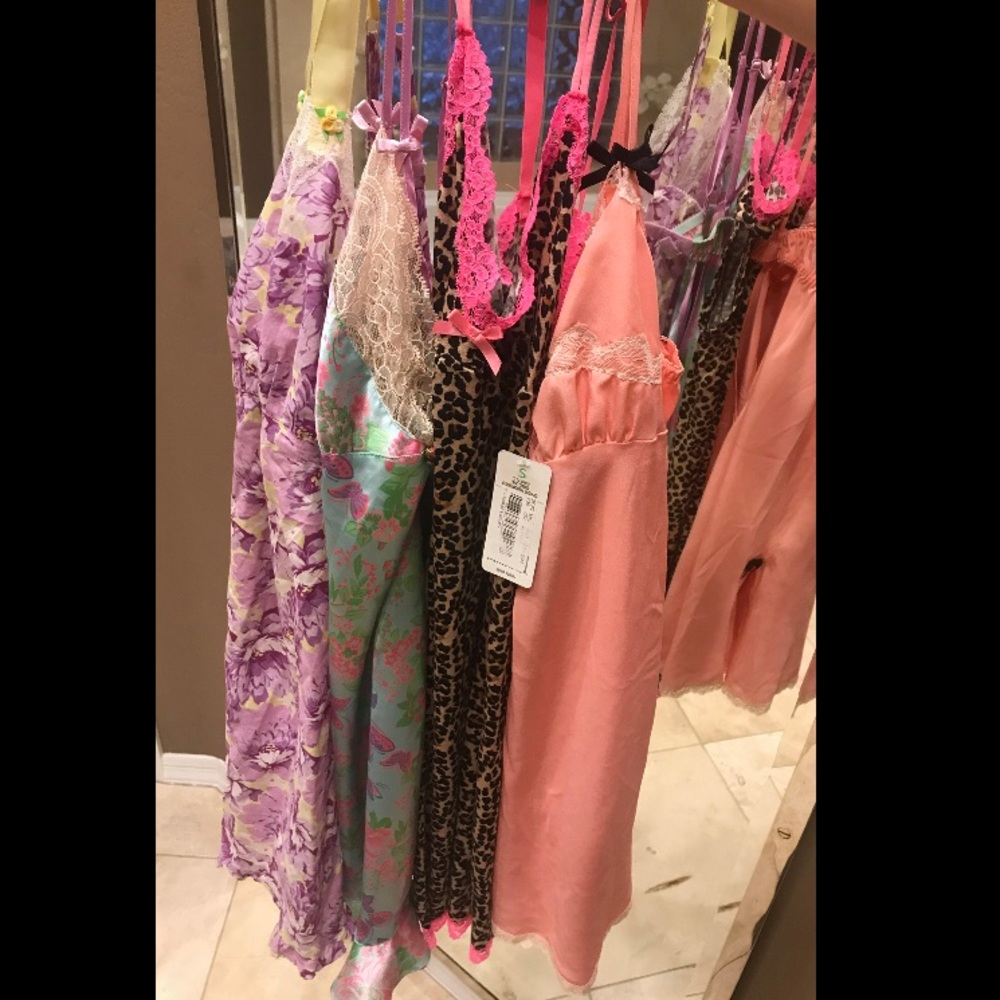 Betsey Johnson 🌸 Sleepwear Bundle!!